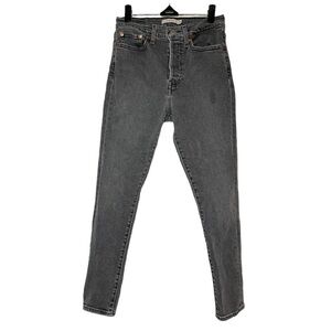 𝅺levi’s Wedgie Skinny Jeans size 27
